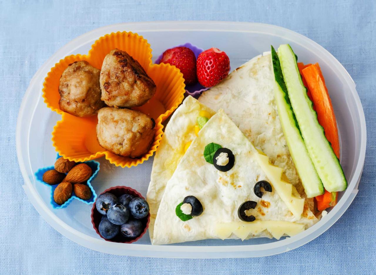 إستراتيجية التورية من أجل إطعام طفلك الخضروات والفاكهة