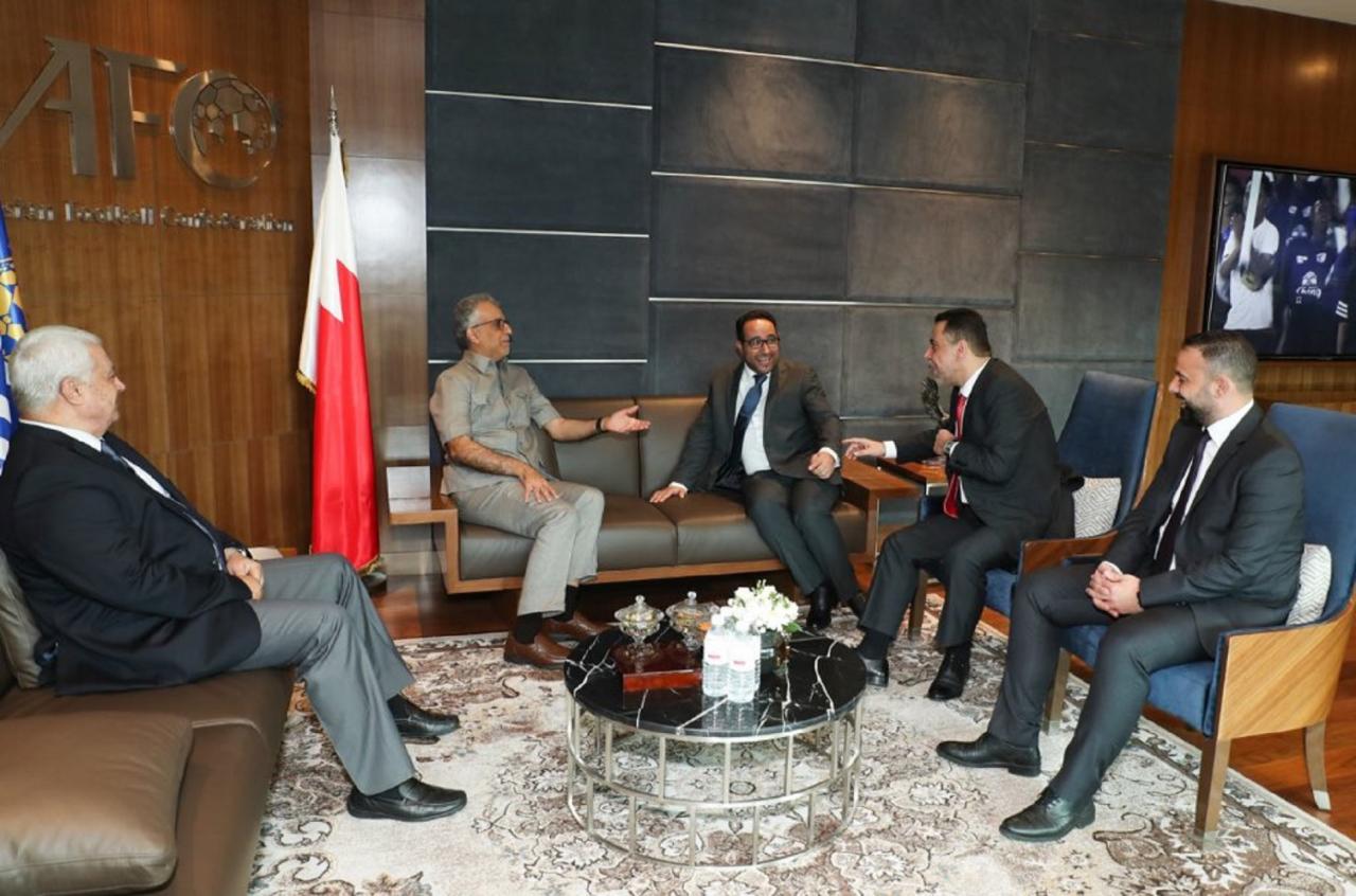 -الاتحاد-الاسيوي-يلتقي-نزيه-النصر-واعضاء-لجنة-المسؤولية