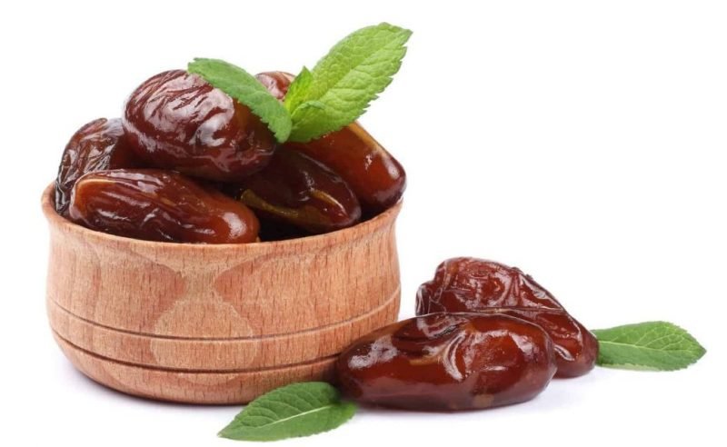 تفسير رؤية التمر في المنام للإمام الصادق`1