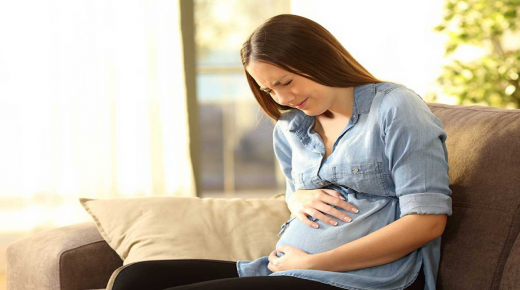 انتفاخ البطن أثناء الحمل