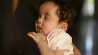 انخفاض حليب الثدي