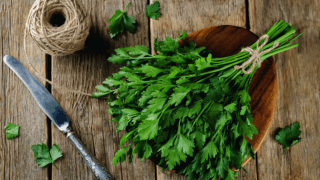 البقدونس في المنام