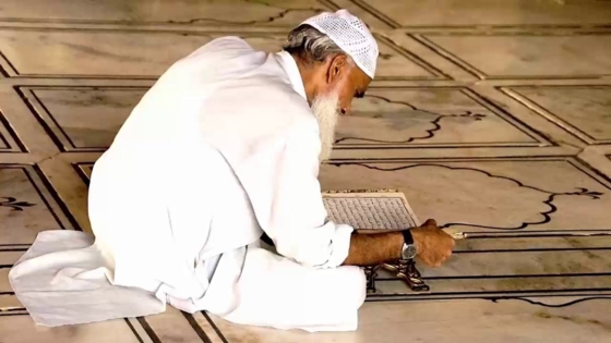 رؤية الرجل في المنام