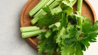 فوائد الكرفس