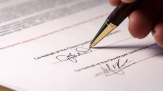 تفسير رؤية عقود العمل في المنام