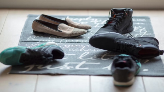 سبب عدم ارتداء الحذاء في المنزل