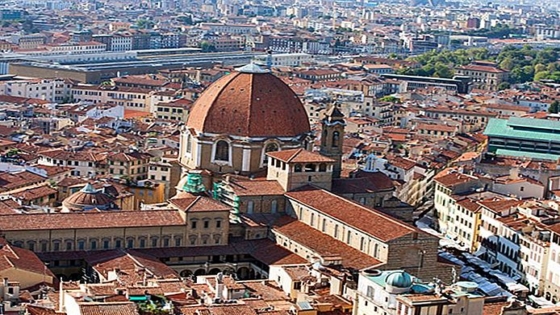 ساحة لورينزو