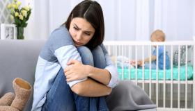 اكتئاب ما بعد الولادة الوقاية والتشخيص والعلاج