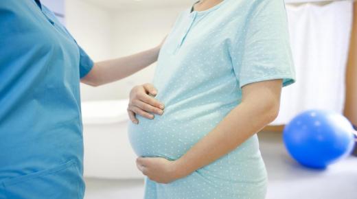 مزايا وعيوب الولادة القيصرية وهل هي آمنة؟