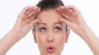 تجاعيد الجبهة