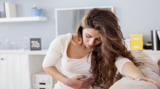 أعراض الحمل قبل غياب الدورة الشهرية