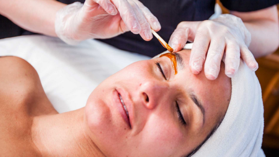 الآثار الجانبية لشمع الوجه