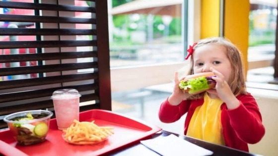 التغذية غير الصحية للأطفال