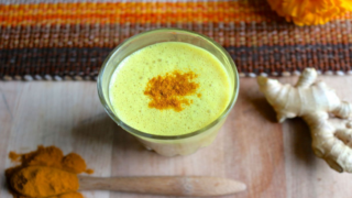 حليب الكركم للحيض