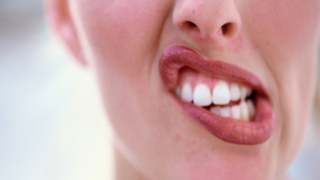 كثرة تقرحات الفم