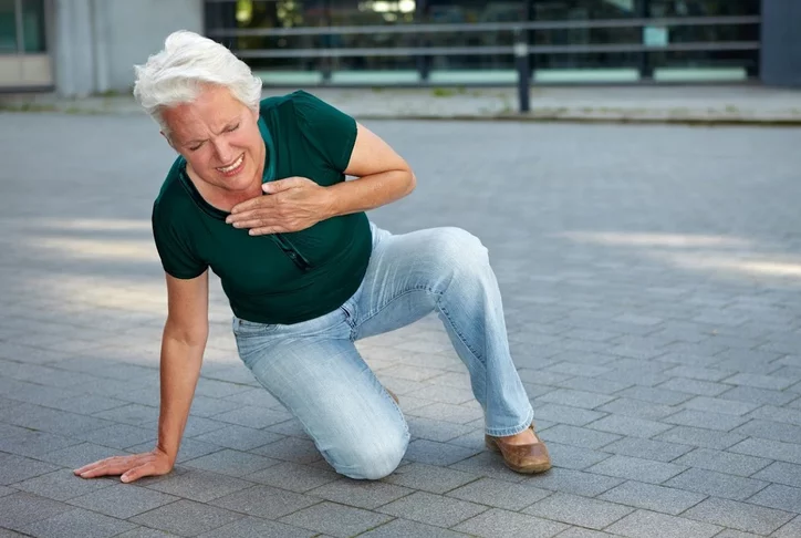 تعرف على علامات التحذير من نوبة قلبية نوبة قلبية