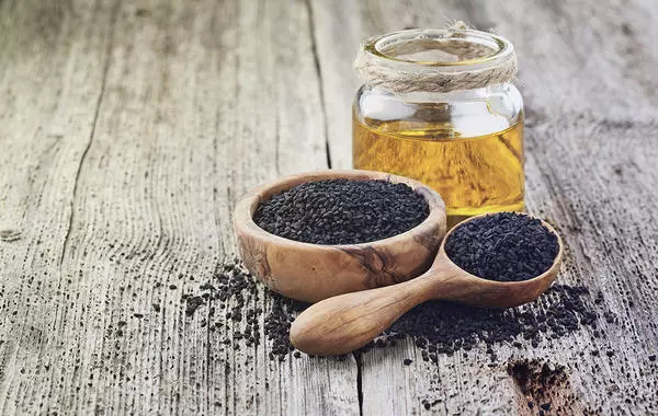 أهم فوائد الحبة السوداء والعسل 6925106 2067104243 - موقع رموش