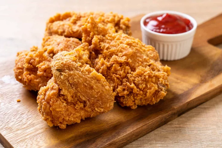 أفضل دجاج مقلي على طريقة المطاعم دجاج مقلي على طريقة المطاعم