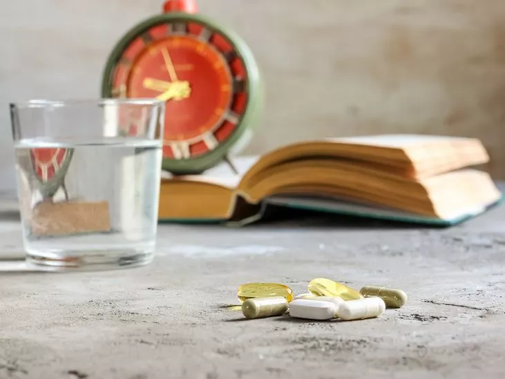 أفضل وقت لـ تناول الفيتامينات تناول الفيتامينات