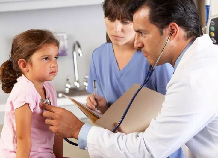 كيفية التغلب على خوف الطفل من الطبيب خوف الطفل من الطبيب